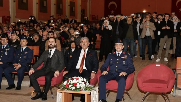 Kütahya Belediye Başkan Vekili Damcı yedek subayların yemin törenine katıldı