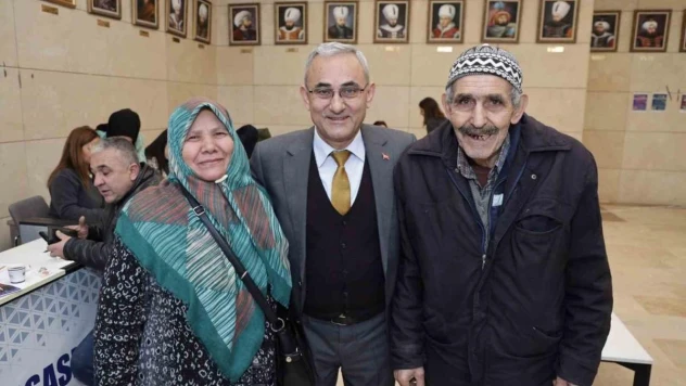 Kütahya Belediyesi emeklilerin yanında