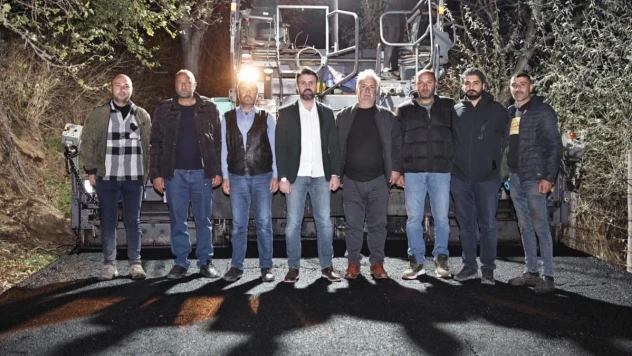 Kütahya Belediyesinden gece gündüz asfalt mesaisi