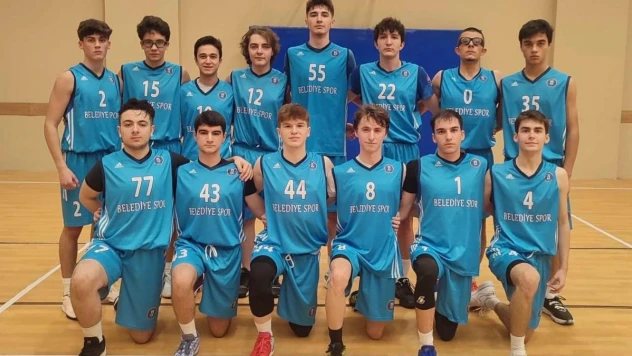 Kütahya'da U16 ve U18 basketbol takımlarından önemli başarı