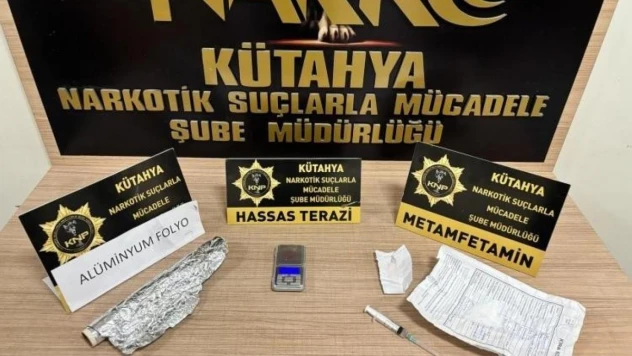 Kütahya'da uyuşturucu satıcısının evinde 24,17 gram uyuşturucu bulundu