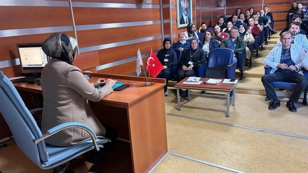 Kütahya Evliya Çelebi Hastanesinde yılsonu sağlık bakım hizmetleri masaya yatırıldı