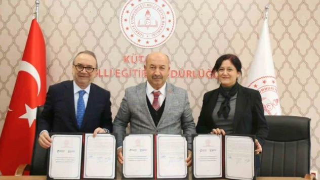 Kütahya MEM ile turizm ve madencilik şirketi ve patent şirketi arasında iş birliği protokolü
