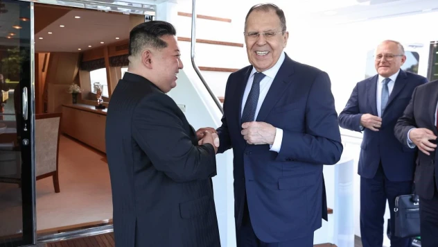 Kuzey Kore lideri Kim, Rusya Dışişleri Bakanı Lavrov'u ağırladı
