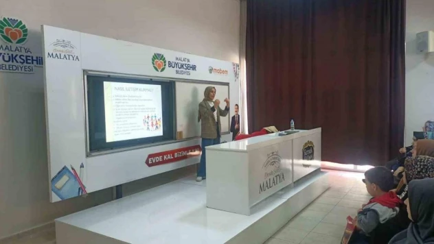 Malatya'da ebeveynlere eğitim semineri verildi