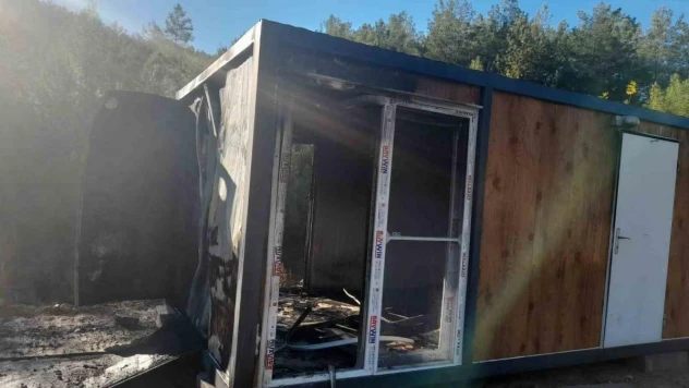 Manavgat'ta konteyner yangını