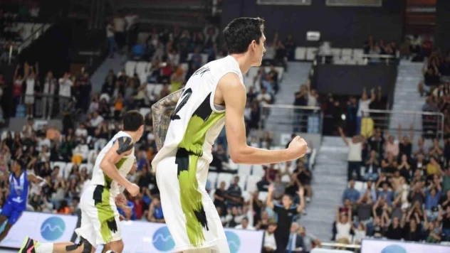 Manisa BBSK Avrupa'da liderlik için parkeye çıkıyor