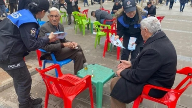 Mardin'de dolandırıcılara karşı broşür dağıtıldı