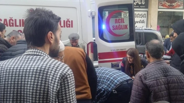 Mardin'de otomobil ile çarpışan motosiklet sürücüsü yaralandı