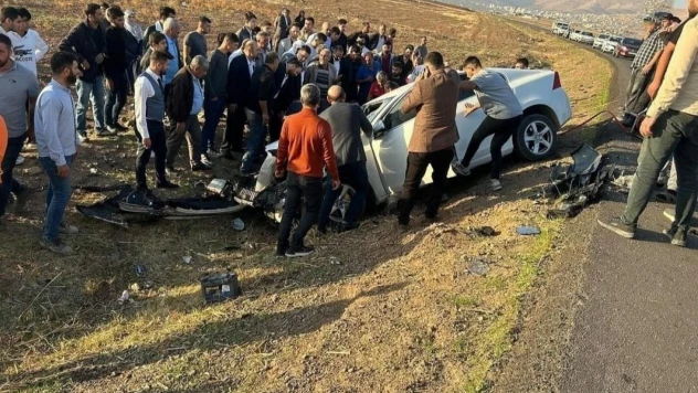 Mardin'de trafik kazası: 2'si ağır 6 yaralı