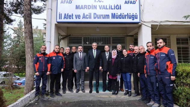 Mardin Valisi Tuncay Akkoyun, AFAD İl Müdürlüğünde incelemelerde bulundu