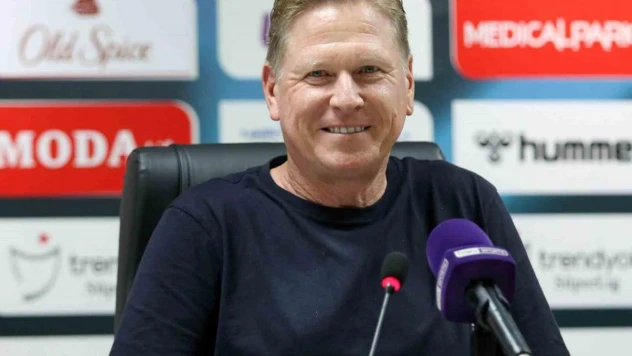 Markus Gisdol: '11 yıl sonra gelen galibiyet bizi mutlu etti'
