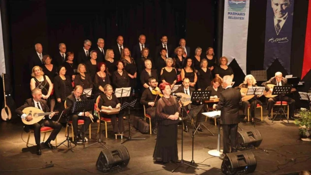 Marmaris'te Atatürk'ün sevdiği şarkılar seslendirildi