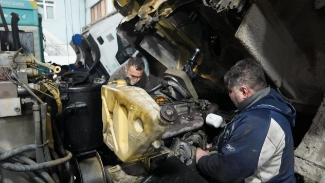 Melikgazi'nin tamirhanesi sanayi tesisi gibi hizmet veriyor