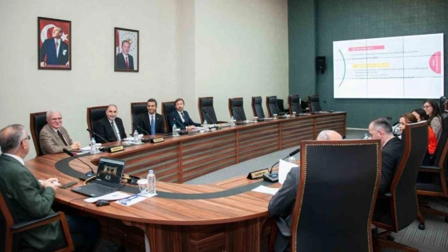 Memnuniyet anketleri değerlendirme sunumu yapıldı