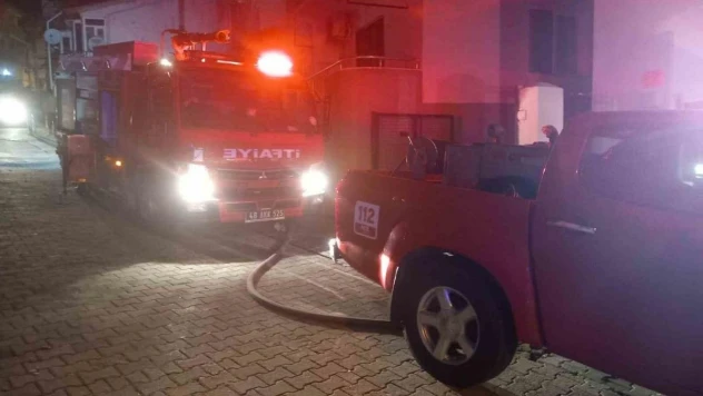 Menteşe'de çıkan yangın korkuttu