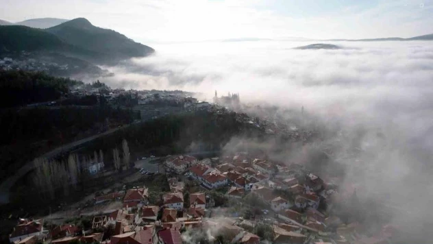 Menteşe'de sis denizi mest etti