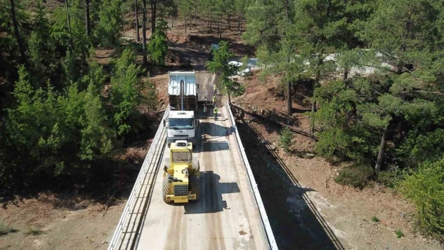 Menteşe'de yollar modern görünüme kavuştu