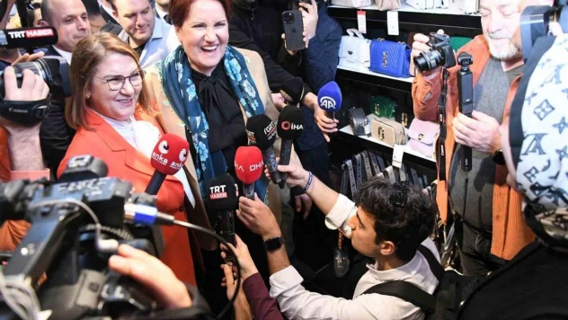 Meral Akşener'den Kahramankazan esnafına ziyaret