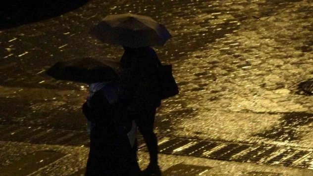 Meteorolojinin uyardığı Çankırı'da yağış etkili oldu