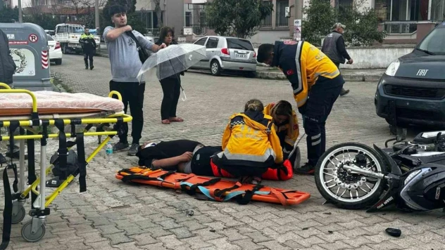 Milas'ta Motosiklet ile Otomobil Çarpıştı: 1 Yaralı