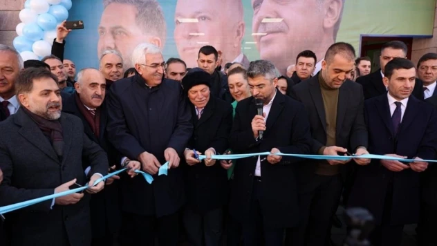 Miting gibi SKM açılışı