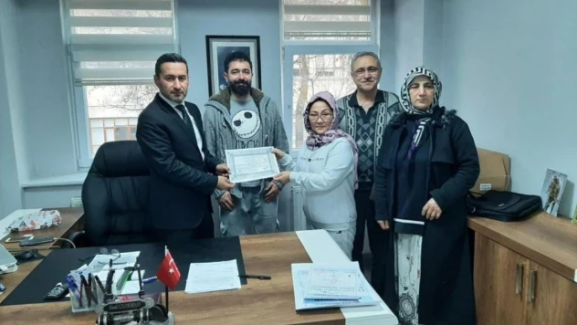 Moğolistan vatandaşı Eskişehir'de Müslüman oldu