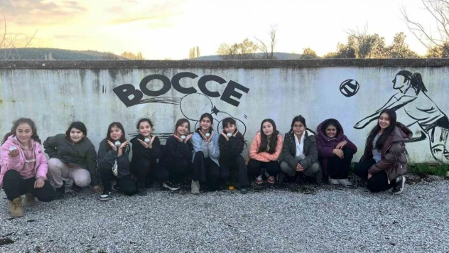 Muğla'da kırsal mahallede yaşayan çocuklar bocce sporu ile buluştu