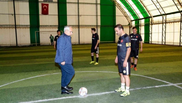 Muğla OBM tarafından düzenlenen halı saha turnuvası başladı