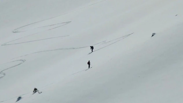 Munzur Dağlarında dağ kayağı keyfi