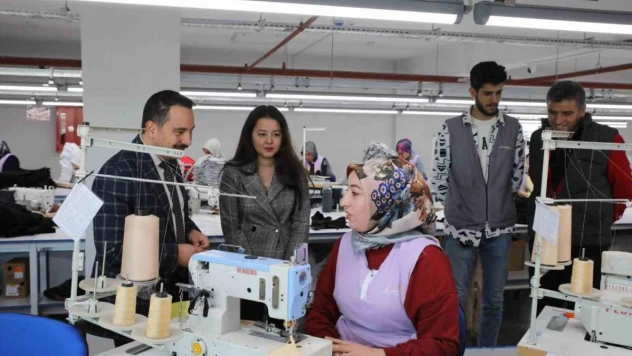 Muradiye'de kadın istihdamına yönelik tekstil fabrikası
