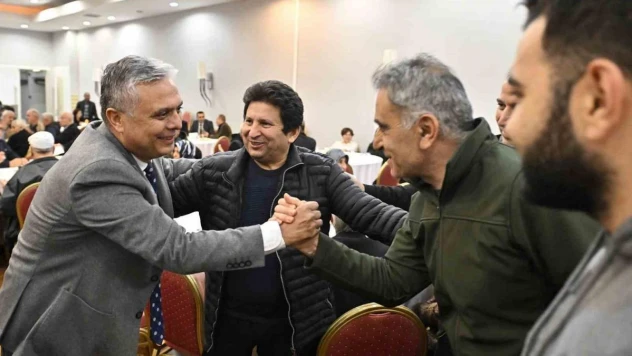 Muratpaşa Belediye Başkanı Uysal, Yozgatlılarla bir araya geldi