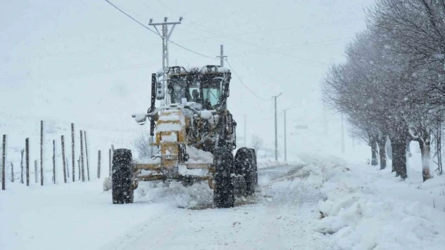 Muş'ta 75 köy yolu ulaşıma kapandı
