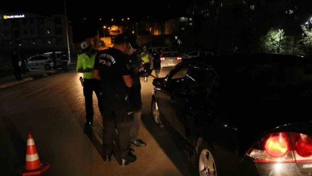 Muş'ta şok uygulama: 297 şahıs sorgulandı