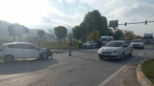 Muş'ta trafik kazası: 2 yaralı