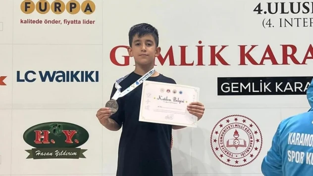 Muşlu sporcu gümüş madalya kazandı