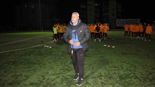 Mustafa Kocabey: 'Futbol takımlarının başına futbolcuların geçmesi gerekli'