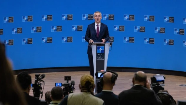 NATO Genel Sekreteri Stoltenberg: 'Rusya, Çin'e giderek daha bağımlı hale geliyor'