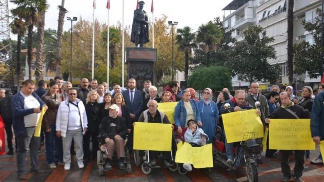 Nazilli'de 'Gazze'de engelli' olmaya dikkat çekildi