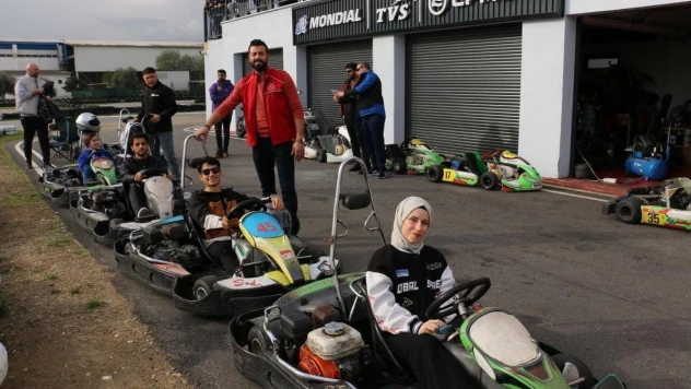 Nazilli go-kart pistinde gençler yarıştı