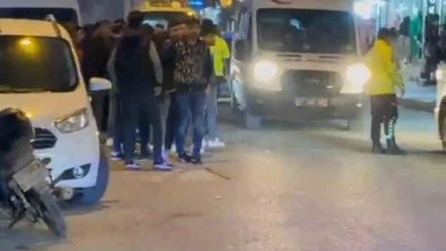 Nusaybin'de motosiklet sürücüsü yayaya çarptı: 1 yaralı