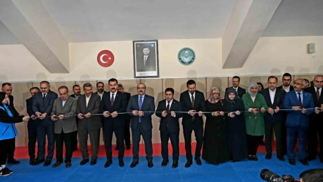 Öğr. Görevlisi H. Murat Uysal'ın adı üniversitede yaşayacak