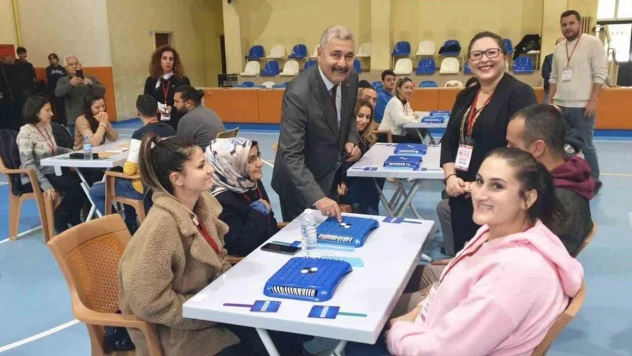 Öğretmenler en iyi hamlelerini kazanmak için yaptı