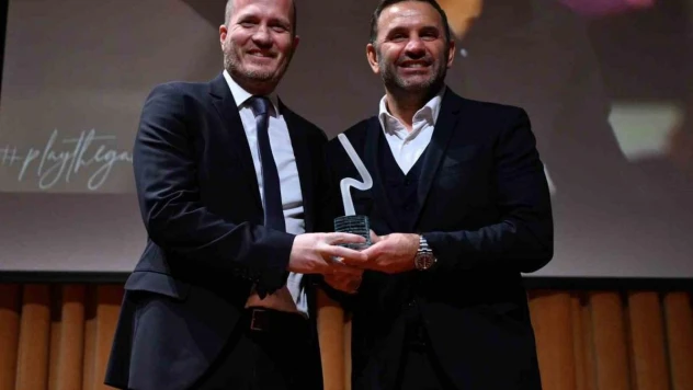 Okan Buruk: 'Hedefimiz Avrupa'da tekrardan kupa kazanmak'