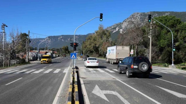 Ölüm kavşağı sinyalizasyona kavuştu