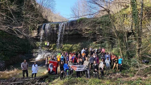 Ordu'da 58 dağcıdan Örencik Şelaleleri'ne yürüyüş