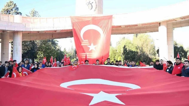 Osmaniye'de üniversite öğrencilerinden teröre lanet yürüyüşü