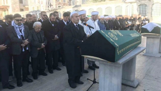 Osmanlı Hanedan Ailesi Reisi Şehzade Harun Osmanoğlu'nun dünürü son yolculuğuna uğurlandı