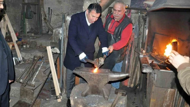 Özcan Ulupınar, Devrek'te gönül seferberliği başlattı