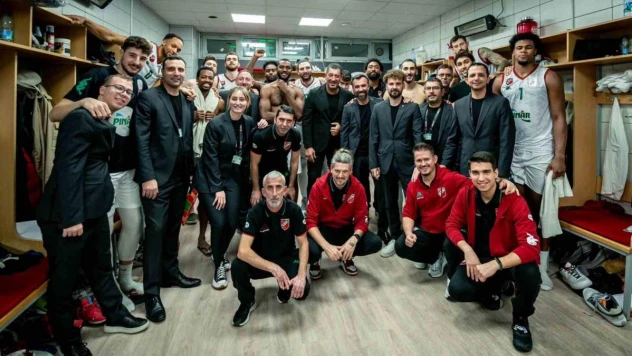 P. Karşıyaka ligde üst üste 6. galibiyetini aldı